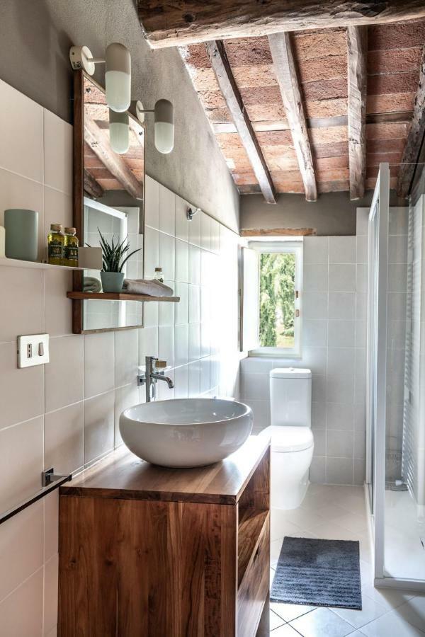 Ampio Appartamento Completamente Rinnovato Con Vista E Piscina Lucca Exterior foto